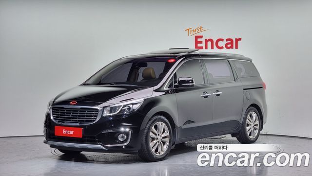 Kia Carnival 9-seater Noblesse — пробег 182 273 км — фото 1 из 5