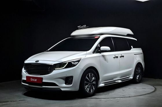 Kia Carnival 11-seater Hi-Limousine Prestige — пробег 97 412 км — фото 1 из 5