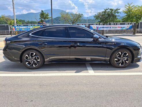 Hyundai Sonata 2.0 Premium — пробег 30 200 км — фото 2 из 5