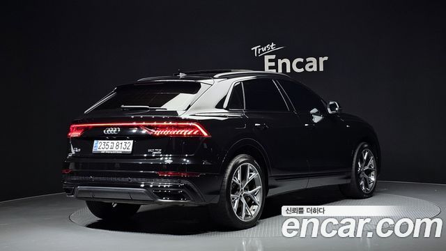 Audi Q8 50 TDI Quattro Premium — пробег 17 223 км — фото 2 из 5