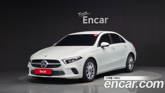 Mercedes-Benz A-Class A220 Sedan — пробег 37 831 км — фото 1 из 5