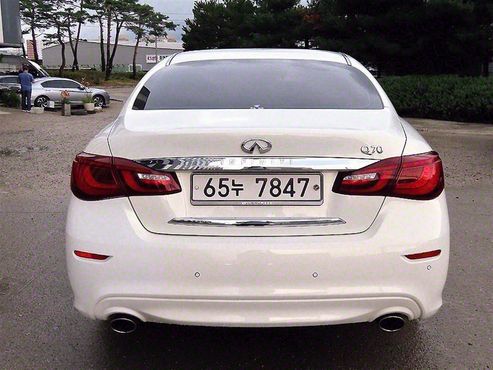 Infiniti Q70 3.7 Style — пробег 142 632 км — фото 4 из 5