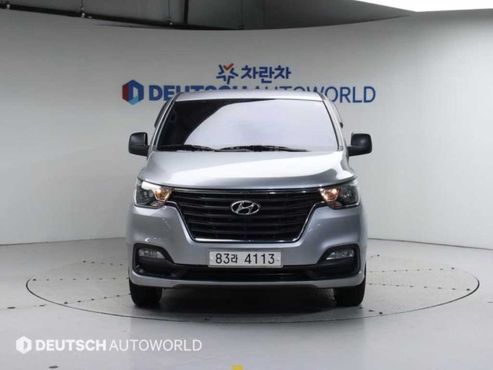 Hyundai Starex Van 5-Seater LPi Smart — пробег 77 606 км — фото 3 из 5