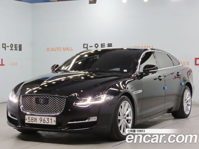 Jaguar XJ 3.0D Premium Luxury LWB X351 — пробег 175 000 км — фото 1 из 5
