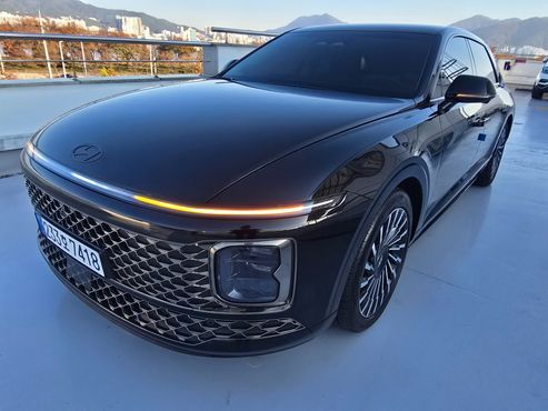 Hyundai Grandeur Calligraphy — пробег 15 400 км — фото 1 из 5
