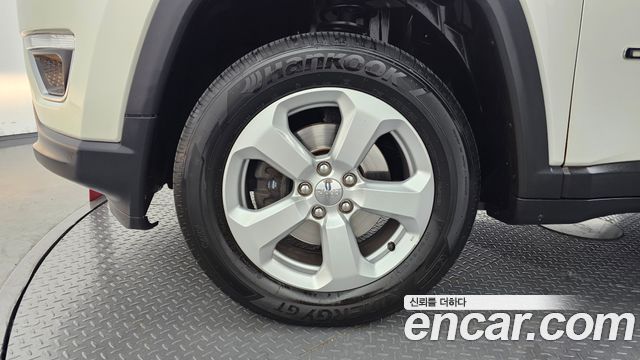 Jeep Compass 2.4 Limitied AWD — пробег 39 987 км — фото 5 из 5