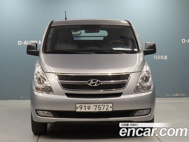 Hyundai Starex 5-Seater VAN CVX Luxury — пробег 144 685 км — фото 3 из 5
