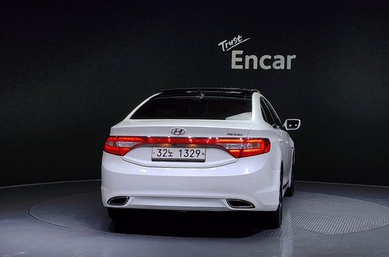Hyundai Grandeur HG240 Luxury — пробег 139 664 км — фото 4 из 5