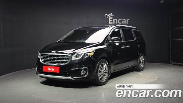 Kia Carnival 9-seater Prestige — пробег 168 524 км — фото 1 из 5
