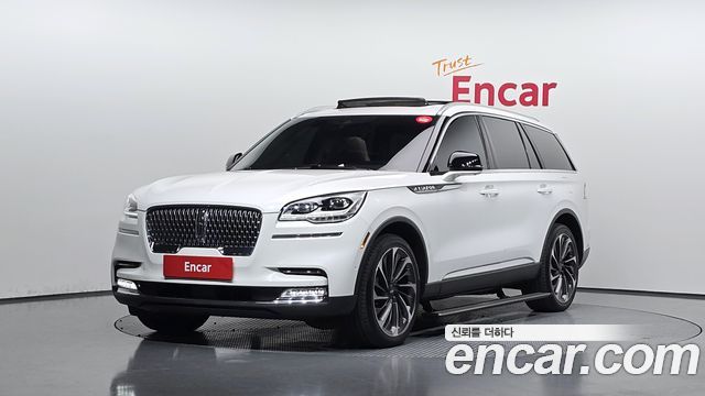 Lincoln Aviator 3.0 Reserve  AWD — пробег 159 033 км — фото 1 из 5
