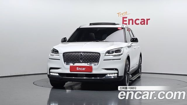 Lincoln Aviator 3.0 Reserve  AWD — пробег 159 033 км — фото 3 из 5