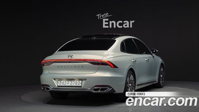 Hyundai Grandeur из Кореи Encar