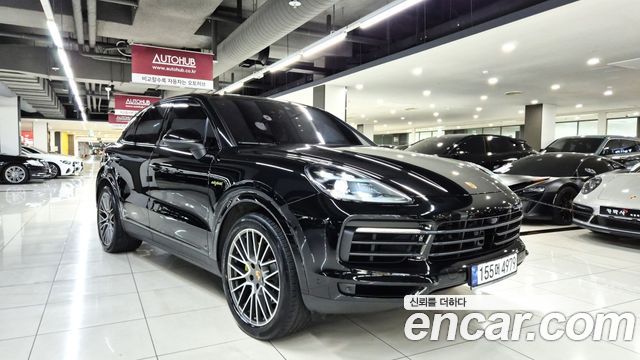 Porsche Cayenne 3.0 E-HYBRID PLATINUM EDITION — пробег 23 402 км — фото 2 из 5