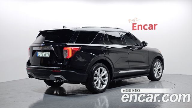 Ford Explorer 3.0 Platinum 4WD — пробег 15 065 км — фото 2 из 5