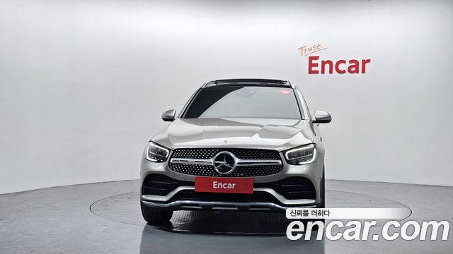 Mercedes-Benz GLC-Class GLC300 4MATIC — пробег 66 826 км — фото 3 из 5