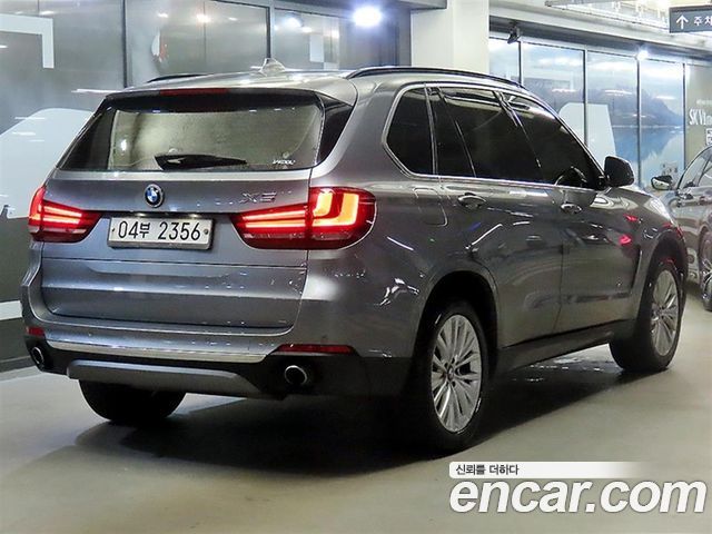 BMW X5 xDrive 30d — пробег 221 763 км — фото 4 из 5
