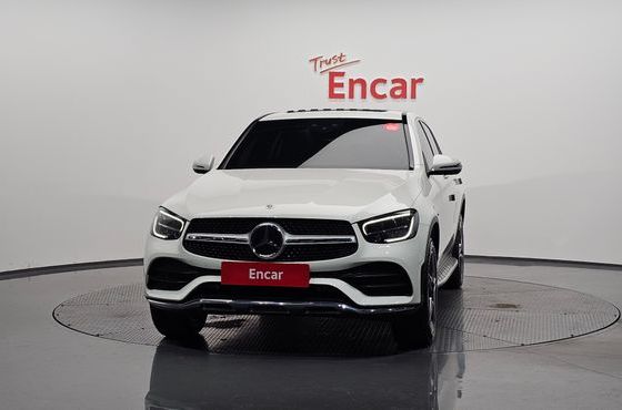 Mercedes-Benz GLC-Class GLC300e 4MATIC Coupe — пробег 49 540 км — фото 3 из 5