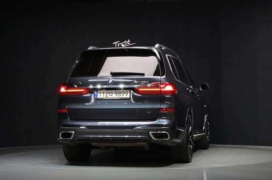 BMW X7 xDrive 40d M Sport 6STR — пробег 134 433 км — фото 4 из 5