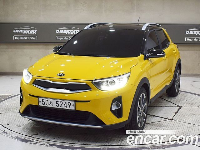 Kia Stonic 1.4 Prestige — пробег 66 000 км — фото 1 из 5