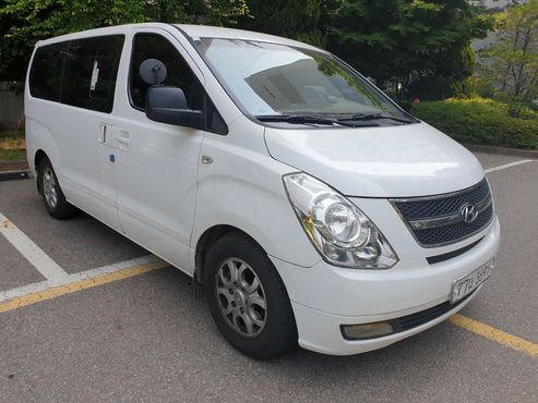 Hyundai Starex 3-Seater VAN CVX Luxury — пробег 205 655 км — фото 2 из 5