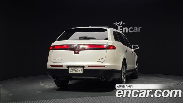 Lincoln MKT из Кореи Encar