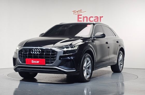Audi Q8 45 TDI Quattro Premium — пробег 68 578 км — фото 1 из 5