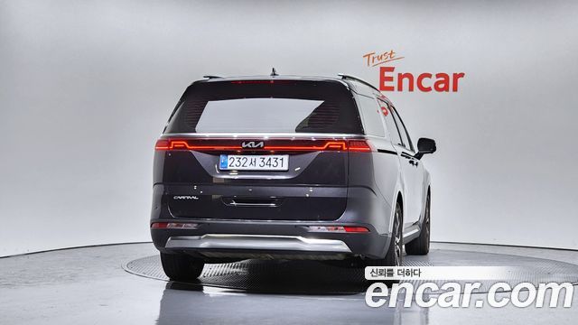 Kia Carnival 9-Seater Signature — пробег 29 418 км — фото 4 из 5