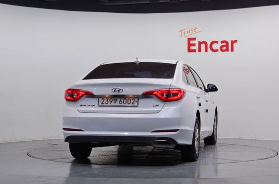 Hyundai Sonata LPI Smart — пробег 165 355 км — фото 4 из 5