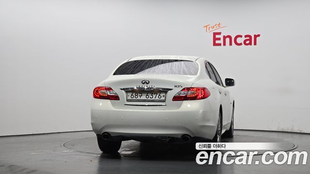 Infiniti M из Кореи Encar