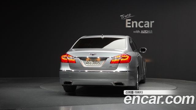 Hyundai Genesis из Кореи Encar