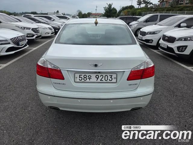 Hyundai Genesis из Кореи Encar