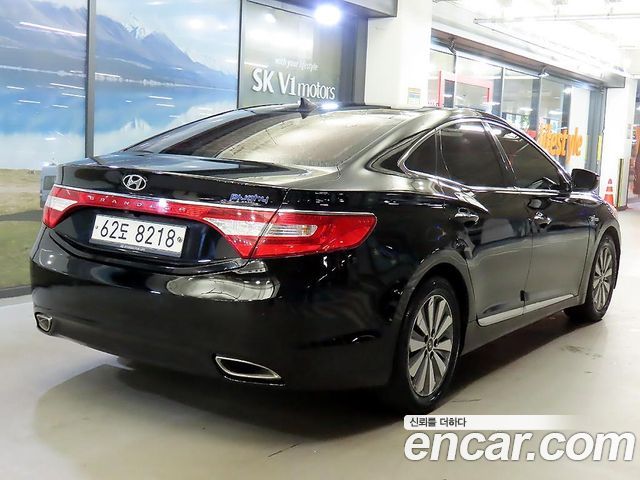 Hyundai Grandeur Premium — пробег 192 494 км — фото 4 из 5