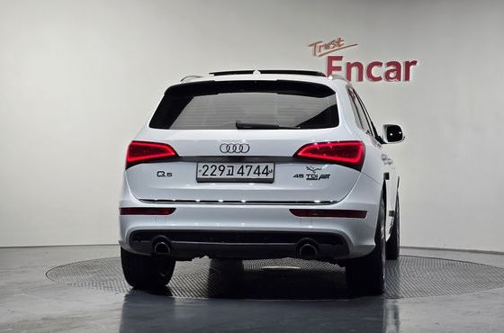 Audi Q5 45 TDI Quattro Dynamic 8R — пробег 156 247 км — фото 4 из 5