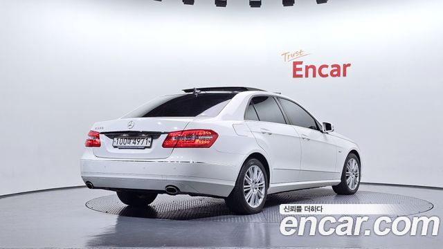 Mercedes-Benz E-Class из Кореи Encar