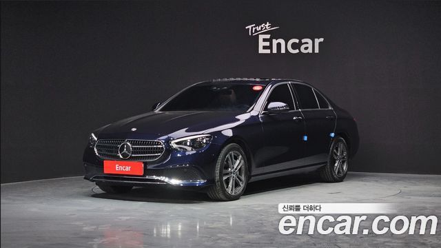 Mercedes-Benz E-Class E350 4MATIC Avantgarde — пробег 50 418 км — фото 1 из 5