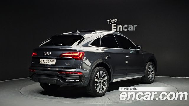 Audi Q5 40 TDI Quattro Sportback — пробег 65 982 км — фото 2 из 5