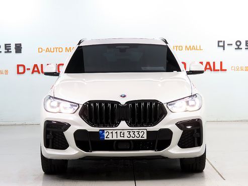 BMW X6 M50i — пробег 25 900 км — фото 3 из 5