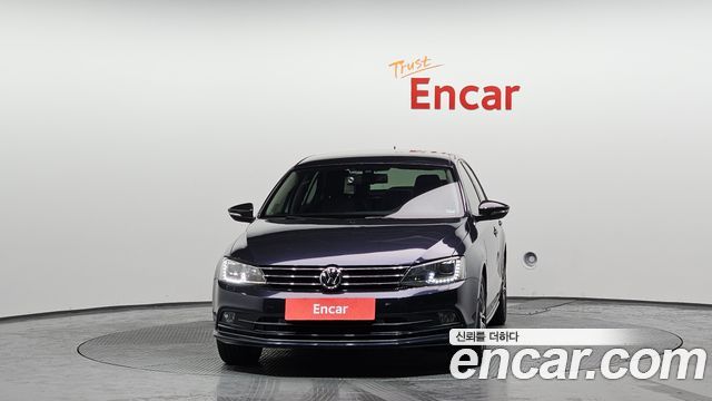 Volkswagen Jetta 2.0 TDI BlueMotion 6th — пробег 136 215 км — фото 3 из 5