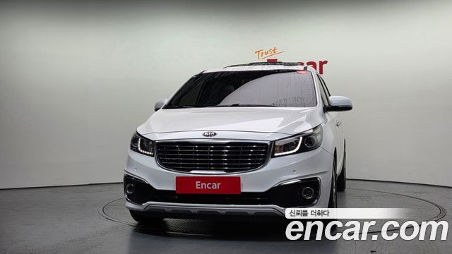 Kia Carnival 7-seater Limousine VIP — пробег 212 052 км — фото 3 из 5