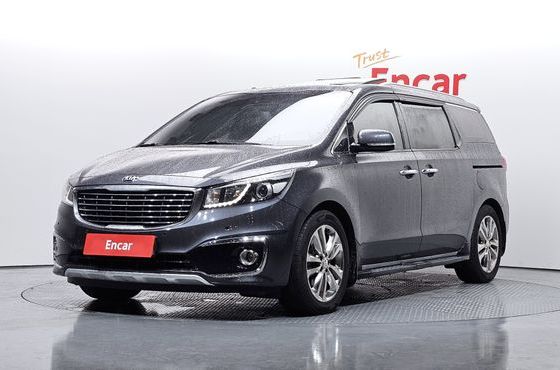 Kia Carnival 7-seater Limousine VIP — пробег 166 964 км — фото 1 из 5