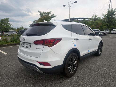 Hyundai Santafe Diesel 2.0 2WD 1 Million — пробег 107 626 км — фото 2 из 5