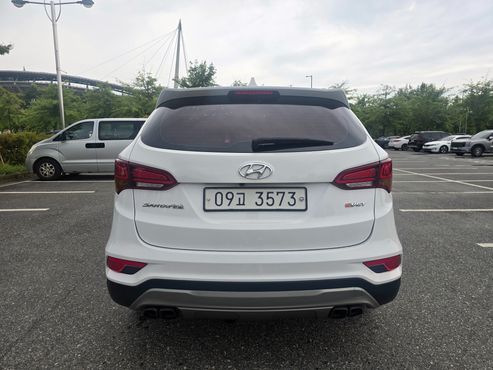 Hyundai Santafe Diesel 2.0 2WD 1 Million — пробег 107 626 км — фото 4 из 5