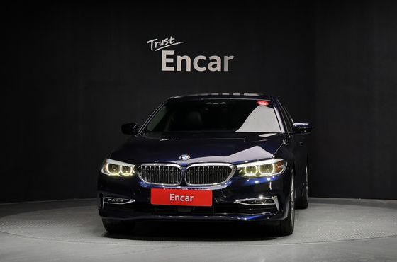 BMW 5-Series 520i Luxury — пробег 69 081 км — фото 3 из 5