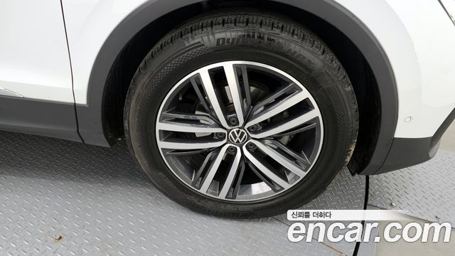 Volkswagen Tiguan из Кореи Encar