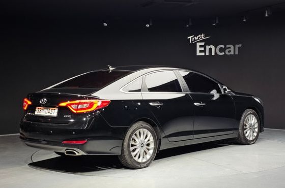 Hyundai Sonata 2.0 Smart Special — пробег 122 368 км — фото 2 из 5