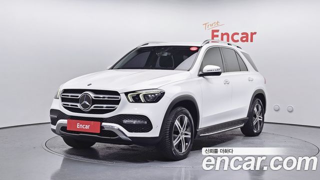 Mercedes-Benz GLE-Class GLE300d 4MATIC — пробег 165 862 км — фото 1 из 5