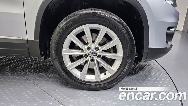 Volkswagen Tiguan из Кореи Encar