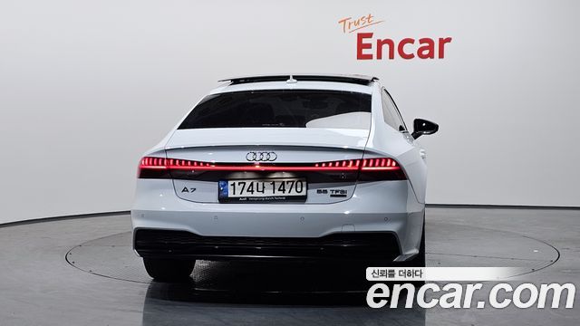 Audi A7 55 TFSI Quattro Premium — пробег 81 678 км — фото 4 из 5