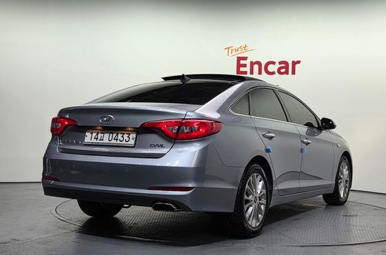 Hyundai Sonata 2.0 Style Special — пробег 107 350 км — фото 2 из 5