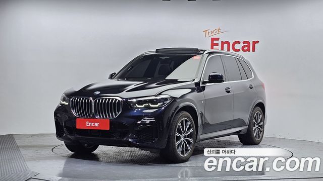 BMW X5 xDrive 30d M Sport — пробег 42 063 км — фото 1 из 5